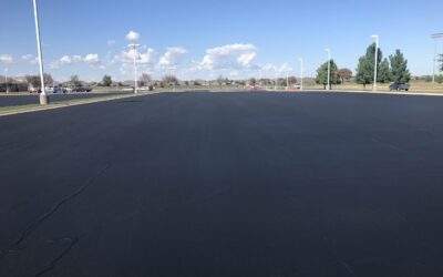 Why You Should Sealcoat Your Asphalt