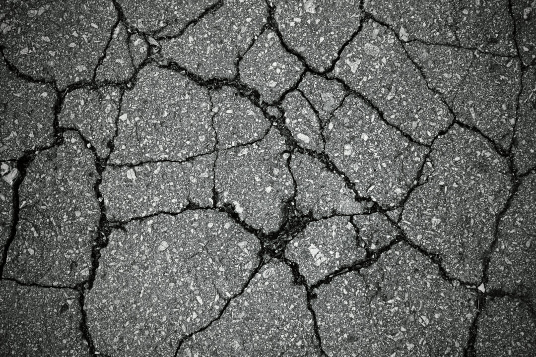6 Main Causes of Asphalt Cracks and How to Prevent Them