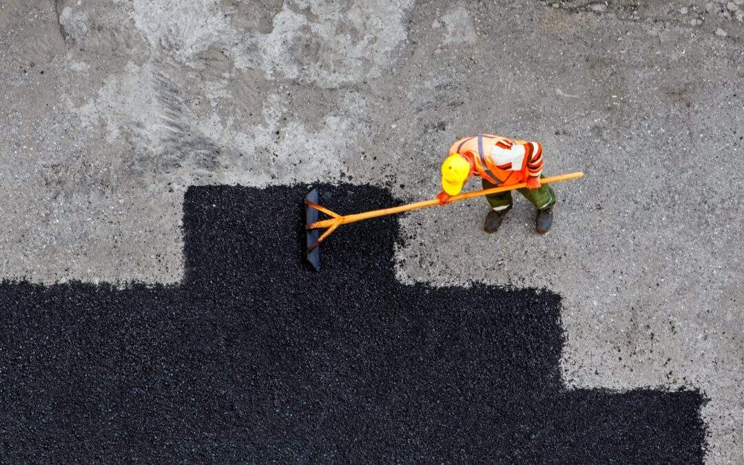 7 Benefits of Having a Career in the Asphalt Paving Industry